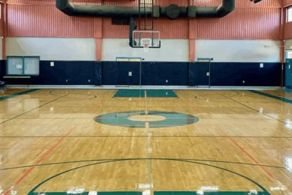 Apakah Kayu Lapangan Basket Harus Sering Diganti?