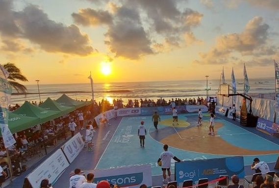 lapangan-basket-terindah-dengan-pemandangan-laut