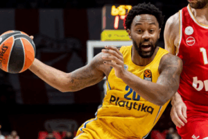 levi-randolph-resmi-berpisah-dengan-maccabi-tel-aviv