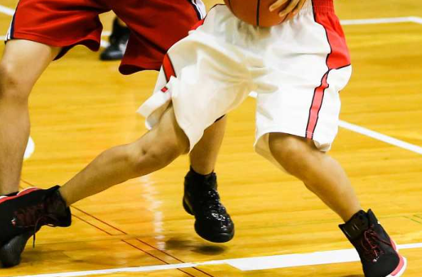 langkah-aman-kembali-bermain-setelah-cedera-basket