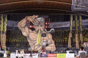 tradisi-unik-supporter-basket-di-berbagai-arena